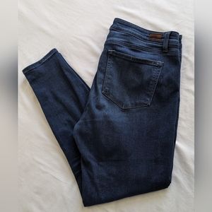 PAIGE Verdugo Ankle jeans size 31